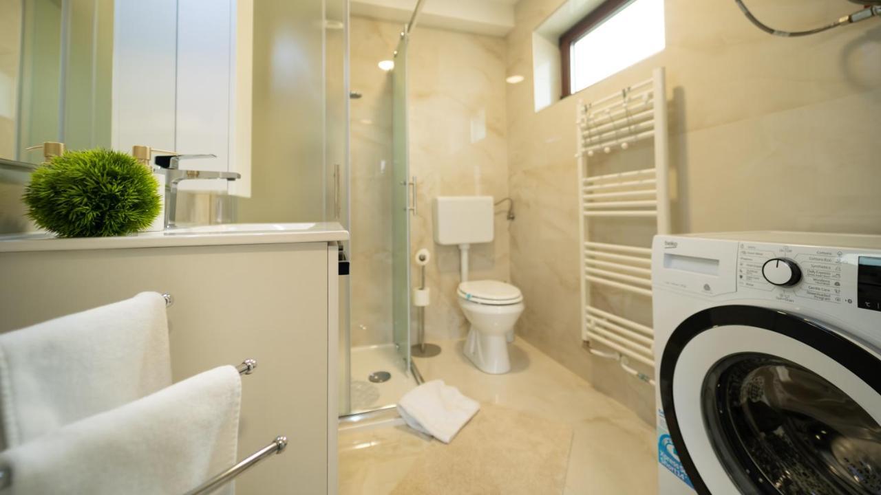 Gogo Apartment Делнице Екстериор снимка