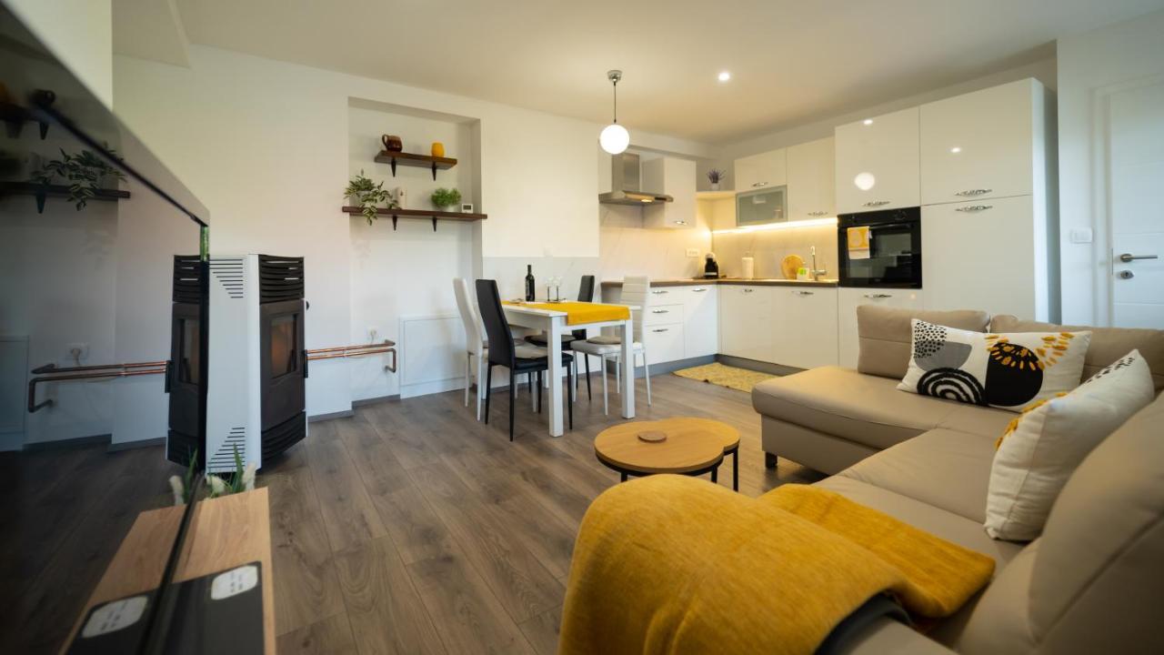 Gogo Apartment Делнице Екстериор снимка