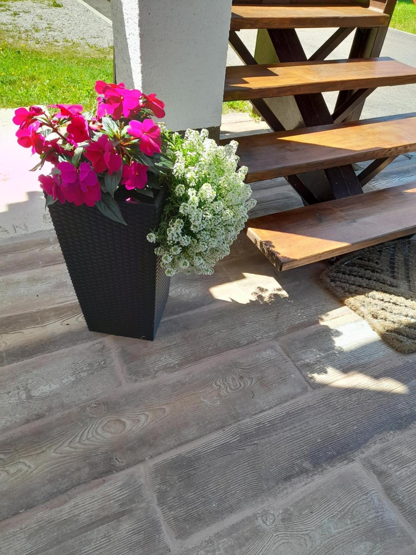 Gogo Apartment Делнице Екстериор снимка