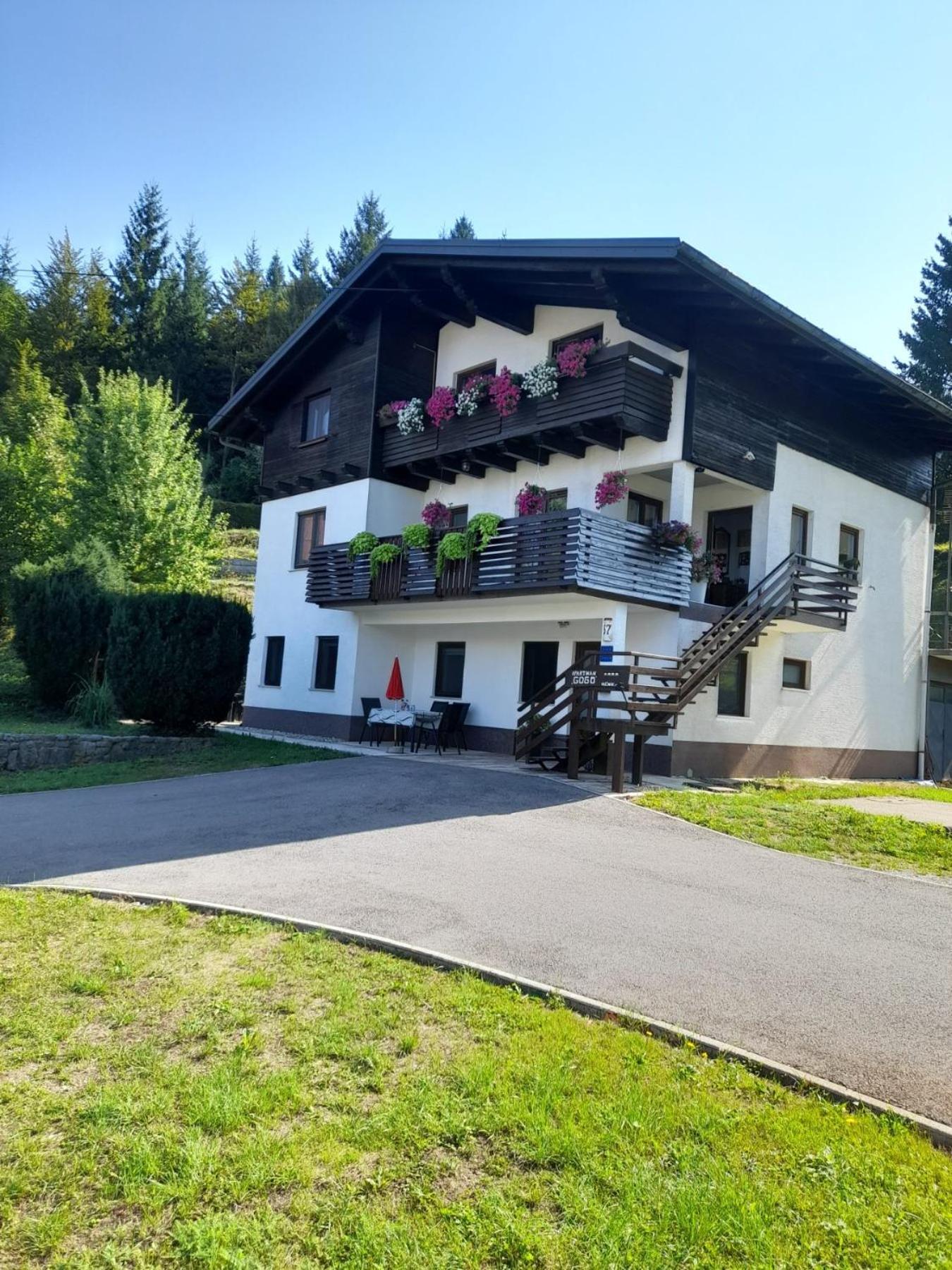 Gogo Apartment Делнице Екстериор снимка